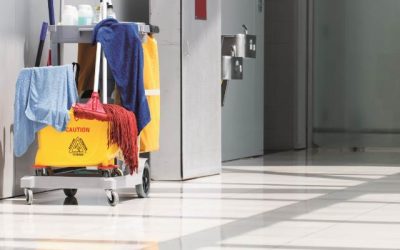 Mantenimiento de material y equipos de limpieza